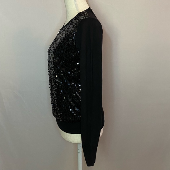 Forever 21 Sweater - Picture 3 of 5